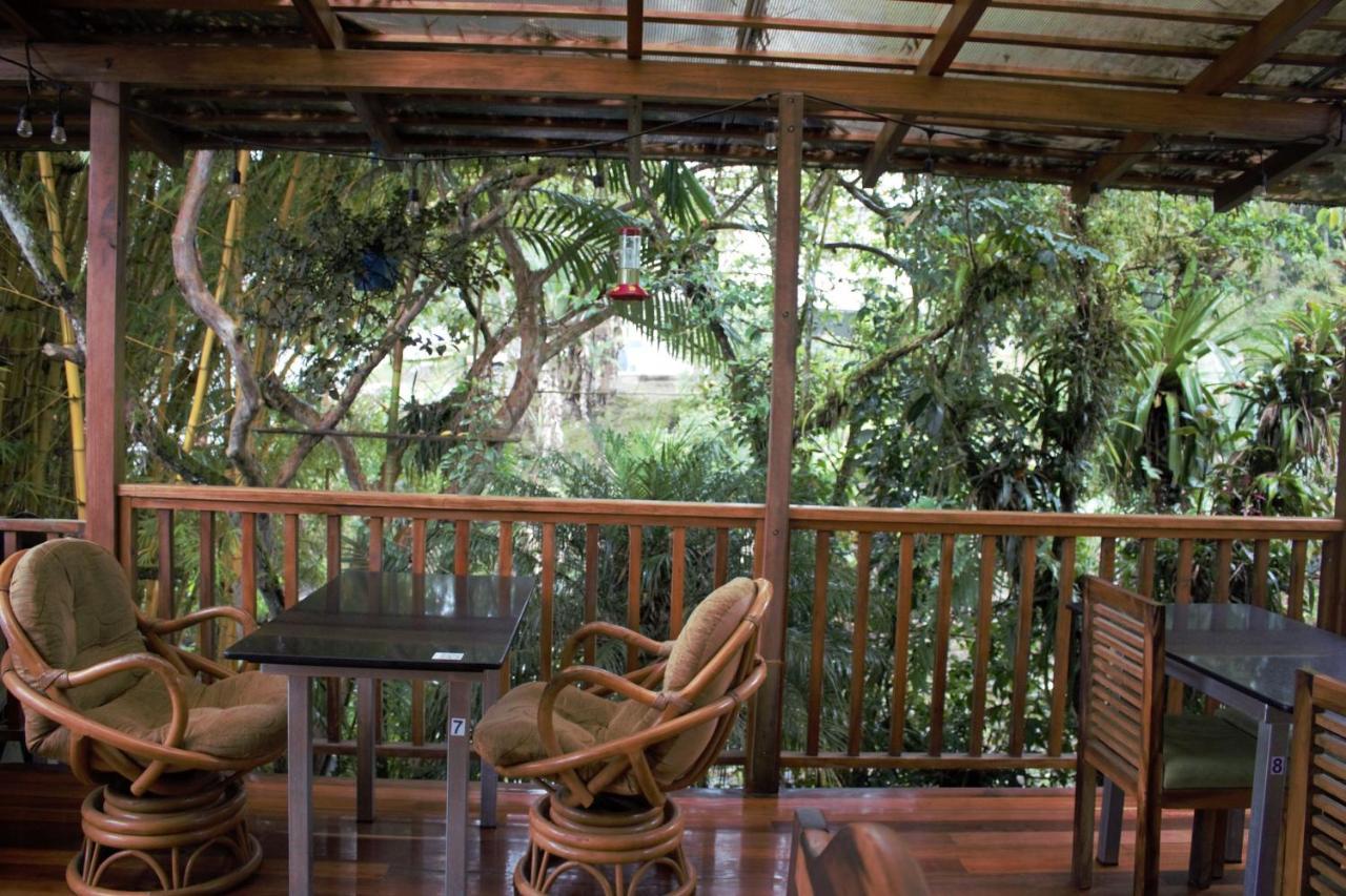 Hostal Zafiro 민도 외부 사진