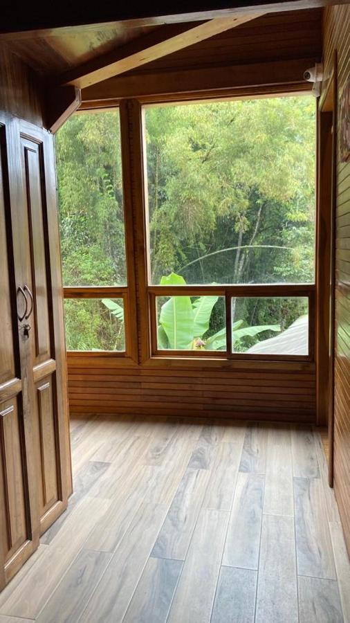 Hostal Zafiro 민도 외부 사진